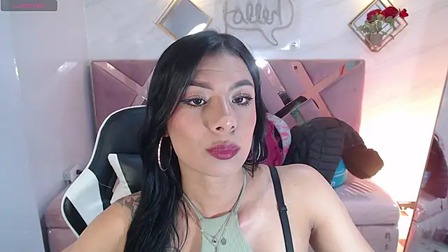 Melisa v online show from March 2026 08:18:01 PM