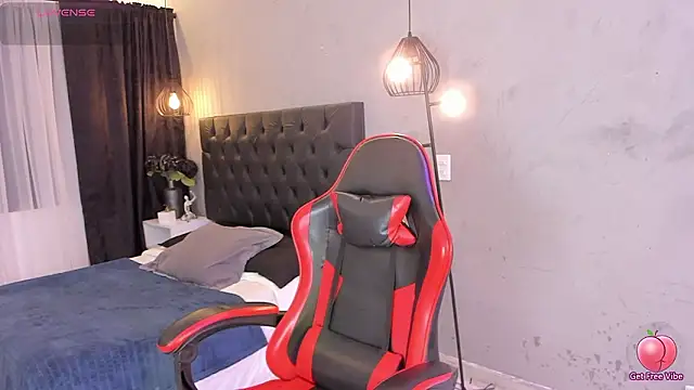 isabella nowa online show from March 2026 12:10:02 PM