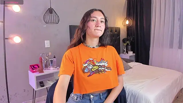 isabella nowa online show from February 2026 12:07:01 PM