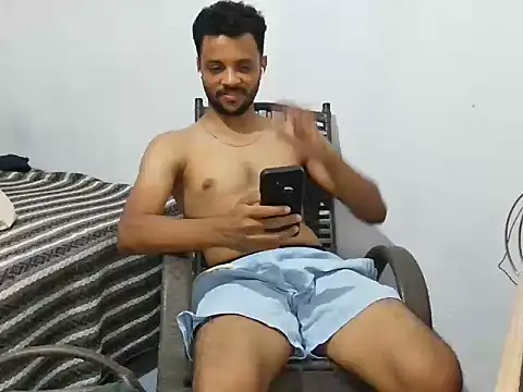 Snapshot of Eton- chatting on July 2026 04:19:01 AM Eton- online show from July 2026 04:19:01 AM