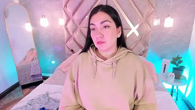 KathiaJenner online show from February 2026 12:02:01 PM