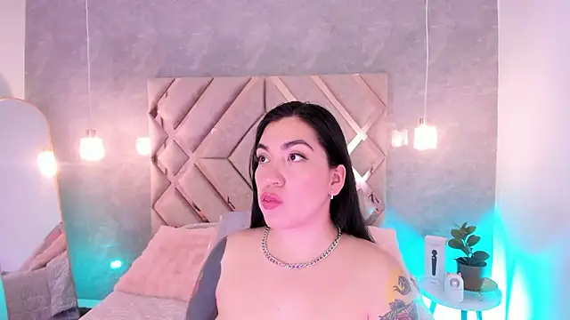 KathiaJenner online show from February 2026 12:07:01 PM