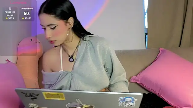Snapshot of Samantha_Ros chatting on June 2026 11:43:01 AM Samantha Ros online show from June 2026 11:43:01 AM