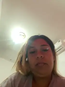 veronica414 online show from April 2026 12:01:01 PM