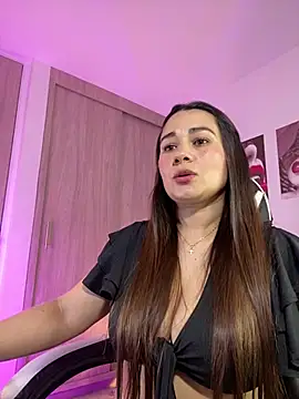 Snapshot of saray_mendozaa chatting on June 2026 07:11:01 PM saray mendozaa online show from June 2026 07:11:01 PM