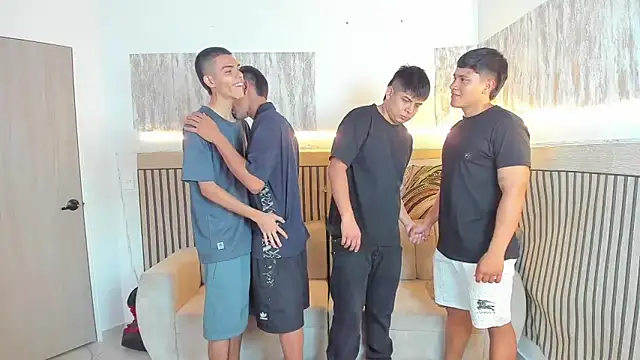 Snapshot of friendslikeplay chatting on February 2026 09:22:01 PM friendslikeplay online show from February 2026 09:22:01 PM