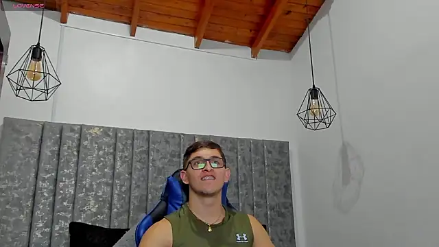 Calvin Hunter online show from March 2026 01:16:02 AM