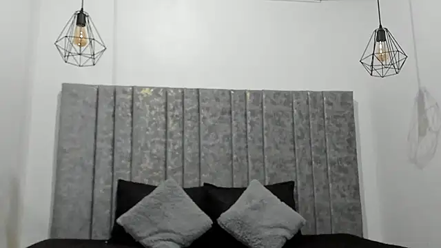 Calvin Hunter online show from February 2026 11:01:01 PM