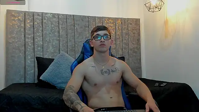 Calvin Hunter online show from March 2026 12:50:01 AM