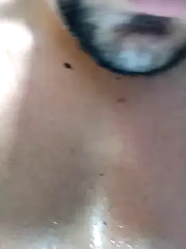 Snapshot of AxelWhitte chatting on February 2026 06:05:02 PM AxelWhitte online show from February 2026 06:05:02 PM