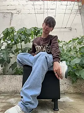 Naim TheKing online show from March 2026 09:48:01 PM