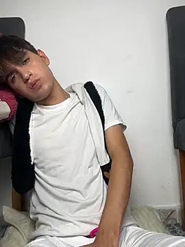 Naim TheKing online show from February 2026 02:53:01 AM