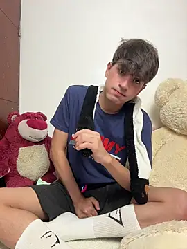 Naim TheKing online show from February 2026 06:33:01 AM