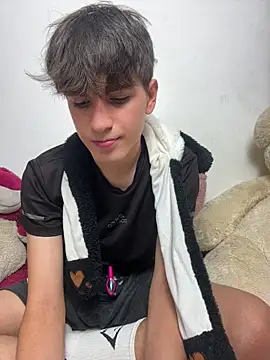 Naim TheKing online show from February 2026 12:59:01 PM