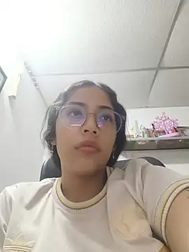 cristal adams11 online show from July 2026 03:51:02 AM