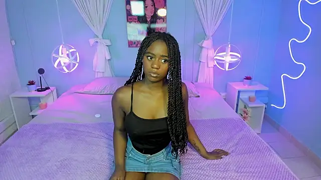 Snapshot of naomi_campell chatting on March 2026 05:35:02 PM naomi campell online show from March 2026 05:35:02 PM