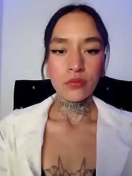 Snapshot of kataleya_23 chatting on February 2026 04:12:02 AM kataleya 23 online show from February 2026 04:12:02 AM