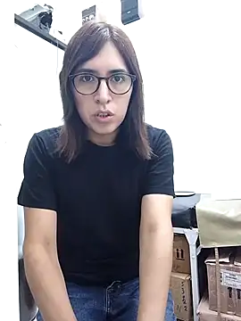 Eide-26 online show from February 2026 05:32:01 PM