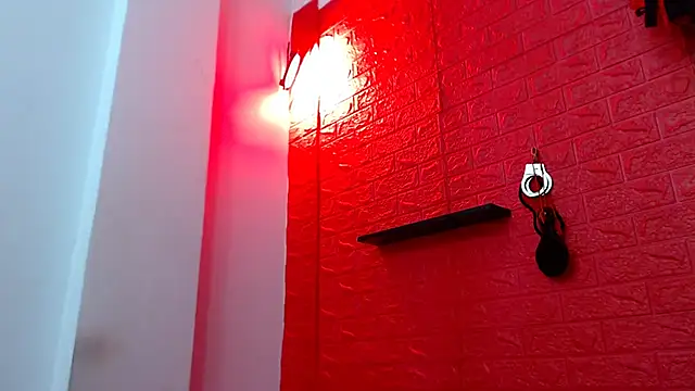 Snapshot of juliette18rose chatting on February 2026 07:25:01 PM juliette18rose online show from February 2026 07:25:01 PM