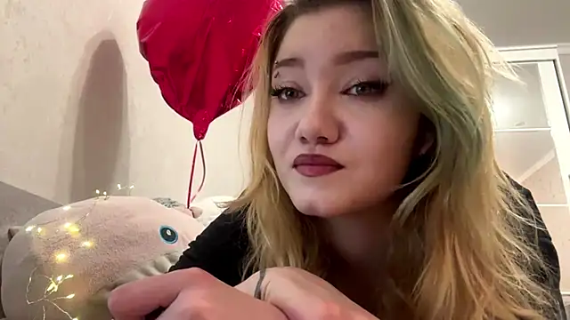 LisaCristmas online show from January 2026 01:58:01 PM