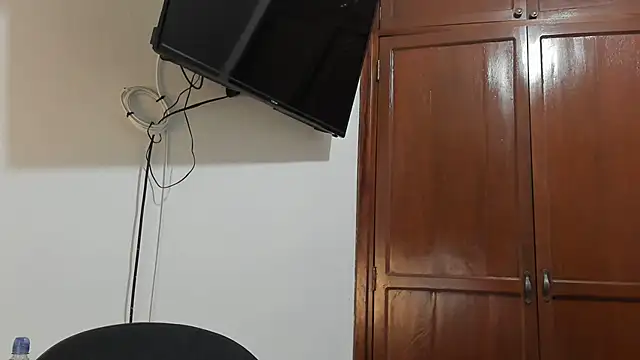 Snapshot of Danilui chatting on February 2026 01:29:01 AM Danilui online show from February 2026 01:29:01 AM