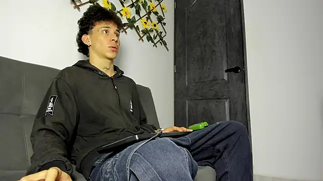 Maxxx bigcockx online show from March 2026 04:15:02 AM