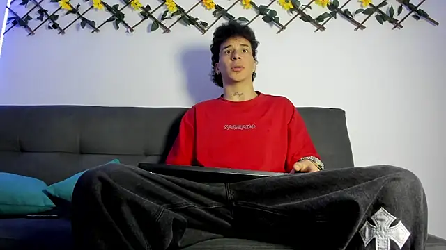 Maxxx bigcockx online show from March 2026 04:17:02 AM