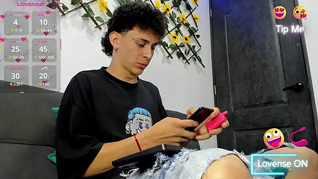 Maxxx bigcockx online show from February 2026 03:03:02 AM