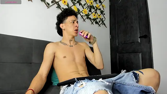 Maxxx bigcockx online show from May 2026 03:28:01 AM