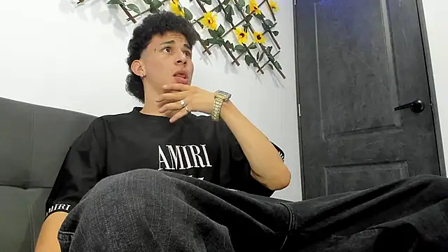 Maxxx bigcockx online show from February 2026 12:21:02 AM