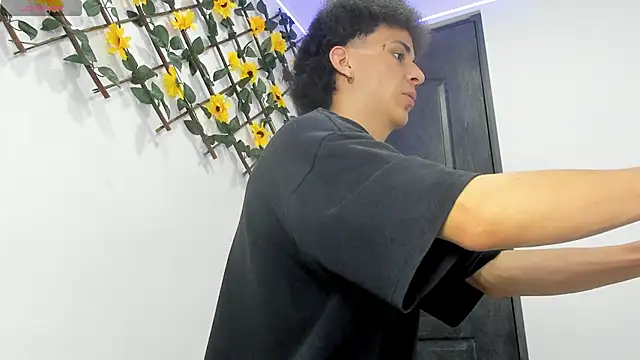 Maxxx bigcockx online show from March 2026 03:25:02 AM