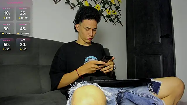 Maxxx bigcockx online show from April 2026 01:32:01 AM