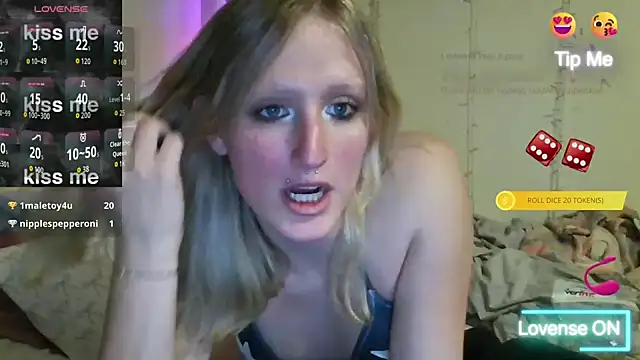 Snapshot of goddessalison chatting on January 2026 03:54:02 AM goddessalison online show from January 2026 03:54:02 AM