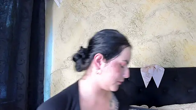 JeniferPowell nm online show from February 2026 06:03:01 PM