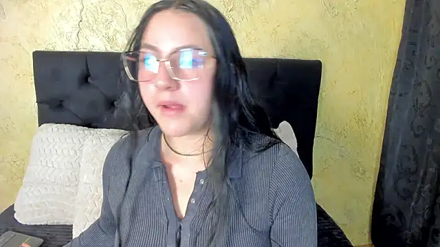 JeniferPowell nm online show from February 2026 07:14:01 PM