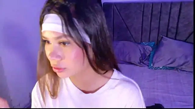 Wendy Mills  online show from February 2026 03:27:01 AM