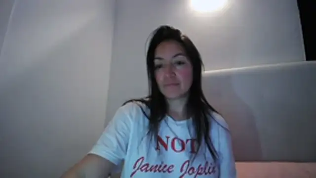 Yulian Milf online show from March 2026 01:30:01 PM