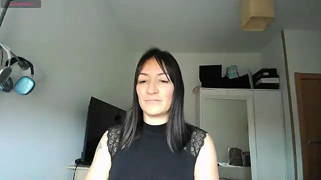 Yulian Milf online show from May 2026 11:26:01 AM
