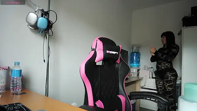 Yulian Milf online show from March 2026 11:56:02 AM