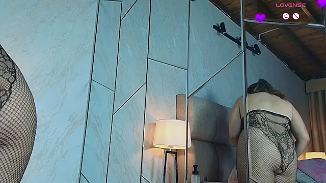 Hannahpretty- online show from March 2026 10:29:02 PM