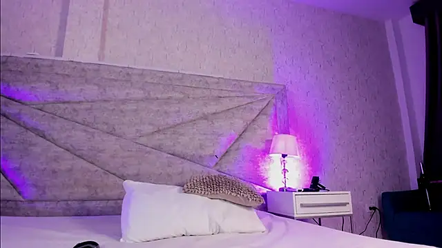 RousSweet- online show from March 2026 08:59:01 PM