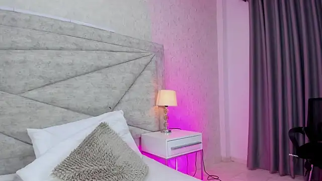 Snapshot of RousSweet- chatting on March 2026 09:11:02 PM RousSweet- online show from March 2026 09:11:02 PM