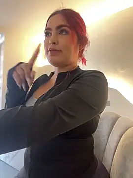 Nathali Adans online show from May 2026 02:14:02 PM