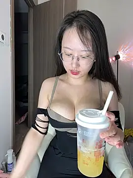 Snapshot of kaixin66 chatting on July 2026 03:21:02 PM kaixin66 online show from July 2026 03:21:02 PM