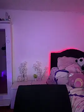 andyy x online show from March 2026 10:25:02 PM