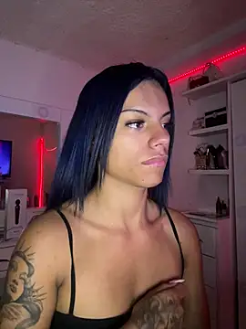 andyy x online show from May 2026 06:32:02 PM