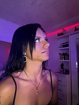 andyy x online show from May 2026 09:00:02 PM