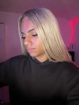 andyy x online show from March 2026 11:01:01 AM