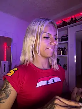 andyy x online show from May 2026 09:18:02 PM