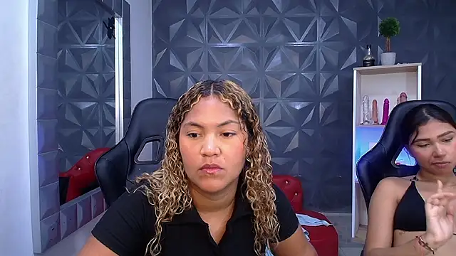 Snapshot of mayli_marie chatting on February 2026 11:12:01 PM mayli marie online show from February 2026 11:12:01 PM